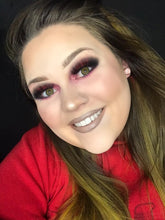 Load image into Gallery viewer, Red Fern