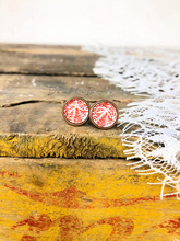 Load image into Gallery viewer, Red Fern