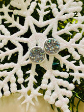 Load image into Gallery viewer, Iceberg