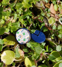 Load image into Gallery viewer, Shamrock