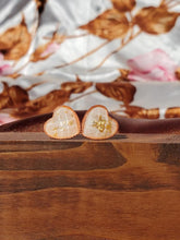 Load image into Gallery viewer, Magnolia