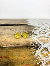 Load image into Gallery viewer, Belle 8mm