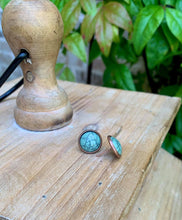 Load image into Gallery viewer, Olive