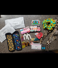 Load image into Gallery viewer, Mystery Grab Bags