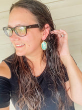 Load image into Gallery viewer, Dangles - Field of Daisies