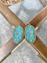 Load image into Gallery viewer, Dangles - Field of Daisies