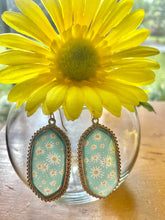 Load image into Gallery viewer, Dangles - Field of Daisies