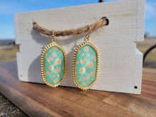 Load image into Gallery viewer, Dangles - Field of Daisies