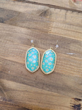 Load image into Gallery viewer, Dangles - Field of Daisies