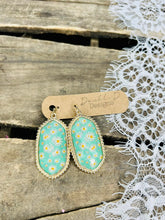 Load image into Gallery viewer, Dangles - Field of Daisies