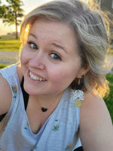 Load image into Gallery viewer, Dangles-Lavish