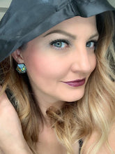 Load image into Gallery viewer, Beauxbaton