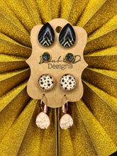 Load image into Gallery viewer, Toast