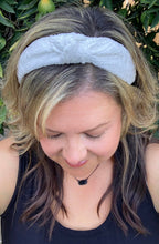 Load image into Gallery viewer, Headbands (Choose Color)
