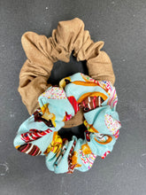 Load image into Gallery viewer, Scrunchie-Coffee

