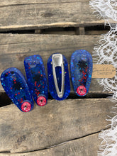Load image into Gallery viewer, Shaker Hair Barrette -Spidey
